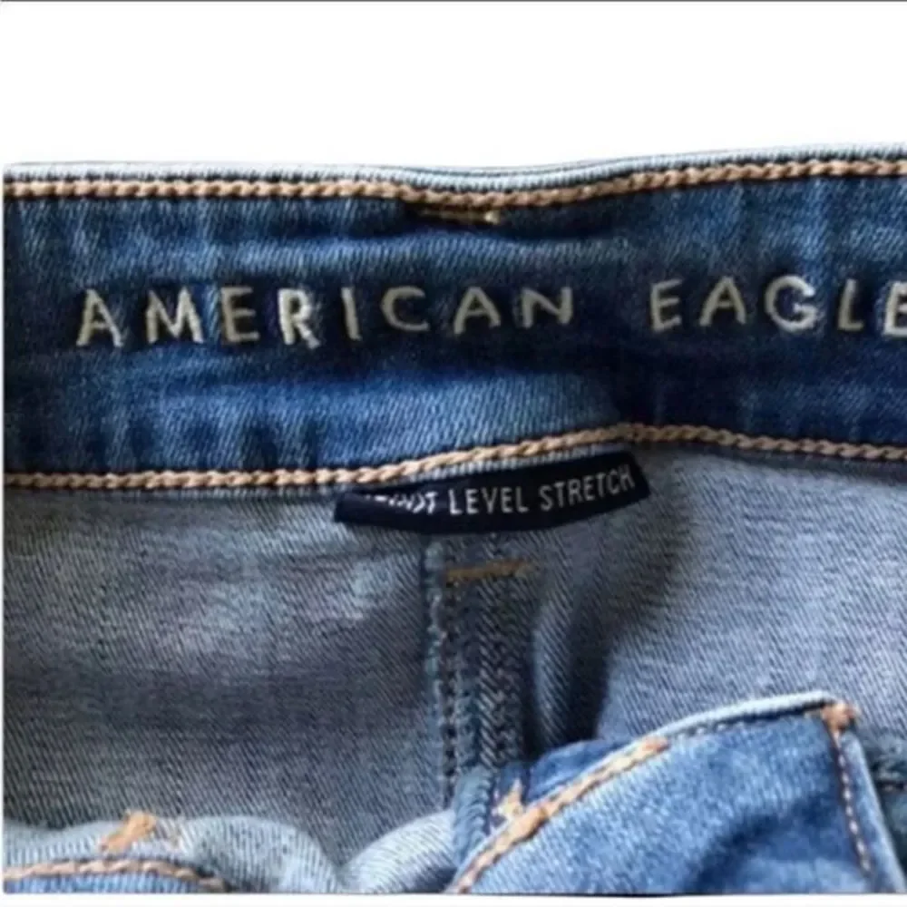 American Eagle Outfitters‎ Hi-Rise mini jean skirt Size 2